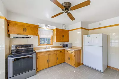 4359 N 82nd St, Milwaukee, WI 53222 - Photo 6