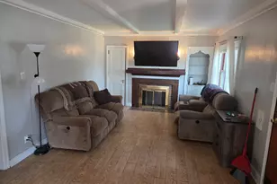 1654 S 20th St, Sheboygan, WI 53081 - Photo 2