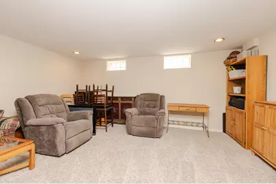 4123 N 95th St, Wauwatosa, WI 53222 - Photo 40