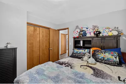 2304  James Blvd, Racine, WI 53403 - Photo 12