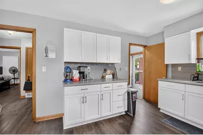 2304  James Blvd, Racine, WI 53403 - Photo 18