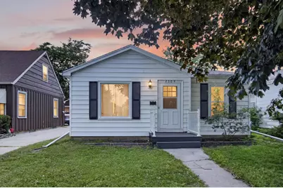 2304  James Blvd, Racine, WI 53403 - Photo 2