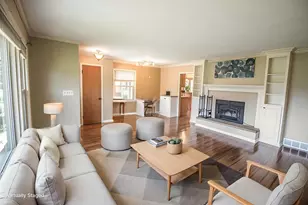 N80W16102 Rainbow Dr, Menomonee Falls, WI 53051 - Photo 6
