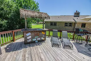 N80W16102 Rainbow Dr, Menomonee Falls, WI 53051 - Photo 32