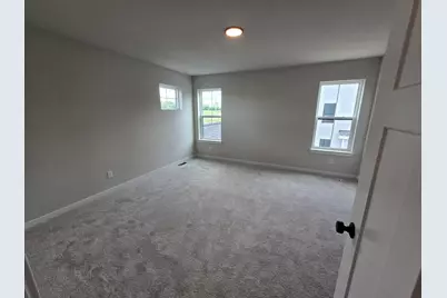 1487  Patton Dr, Hartford, WI 53027 - Photo 10