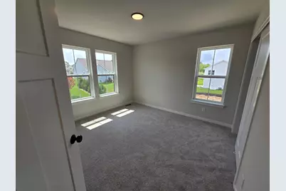 1487  Patton Dr, Hartford, WI 53027 - Photo 16