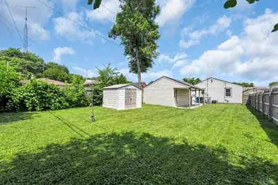 1914  Russet St, Racine, WI 53405 - Photo 30