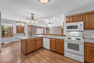 317 E Antoine Dr, Port Washington, WI 53074 - Photo 2