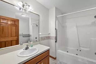 317 E Antoine Dr, Port Washington, WI 53074 - Photo 10
