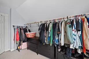 2200 S Winchester St, Milwaukee, WI 53207 - Photo 18
