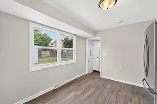 2702 Loraine Ave, Racine, WI 53404 - Photo 8