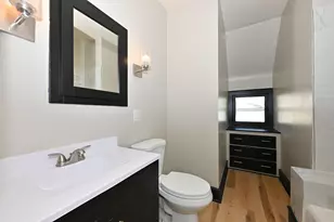 2448 N 28th St, Milwaukee, WI 53210 - Photo 26