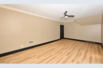 2448 N 28th St, Milwaukee, WI 53210 - Photo 34