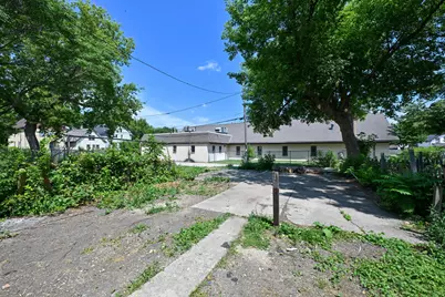 2448 N 28th St, Milwaukee, WI 53210 - Photo 40
