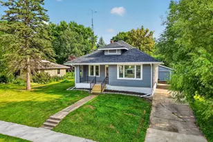 524 E Oak St, Juneau, WI 53039 - Photo 56