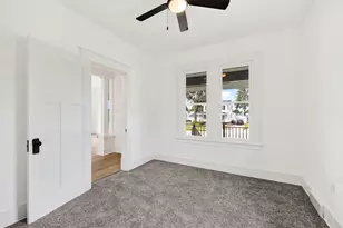 524 E Oak St, Juneau, WI 53039 - Photo 24