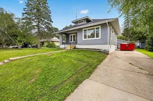 524 E Oak St, Juneau, WI 53039 - Photo 46