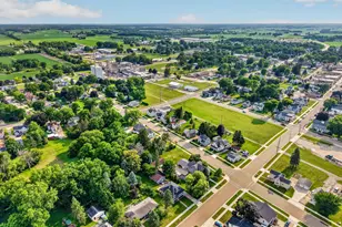 524 E Oak St, Juneau, WI 53039 - Photo 66