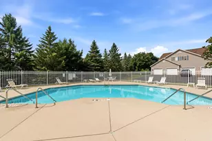2105 Pine Ridge Ct, Grafton, WI 53024 - Photo 28