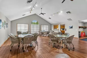 2105 Pine Ridge Ct, Grafton, WI 53024 - Photo 24