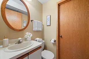 N89W16329 Main St, Menomonee Falls, WI 53051 - Photo 12