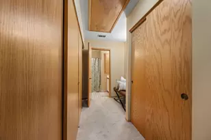 N89W16329 Main St, Menomonee Falls, WI 53051 - Photo 16