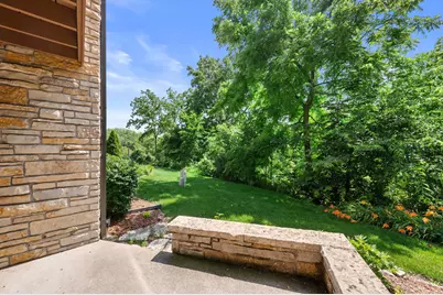 N89W16329  Main St #8, Menomonee Falls, WI 53051 - Photo 24