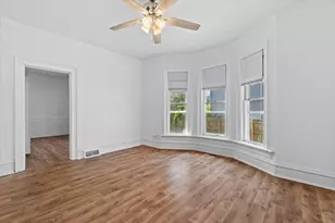 1116 N 13th St, Milwaukee, WI 53233 - Photo 22