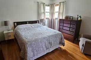 5646 S 45th St, Greenfield, WI 53220 - Photo 14