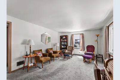 1717  Green St, Manitowoc, WI 54220 - Photo 6