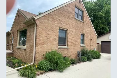 1719 S 21st St, Sheboygan, WI 53081 - Photo 2