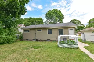 8605 W Lawrence Ave, Milwaukee, WI 53225 - Photo 2