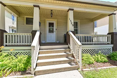 1529  Flett Ave, Racine, WI 53405 - Photo 4