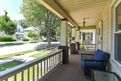 1529  Flett Ave, Racine, WI 53405 - Photo 6