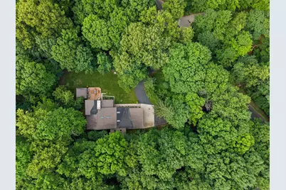 3041  Kettle Moraine Rd, Hartford, WI 53027 - Photo 8
