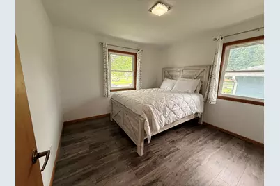 303  Shelly Ln, Campbell, WI 54603 - Photo 28