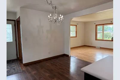 303  Shelly Ln, Campbell, WI 54603 - Photo 12