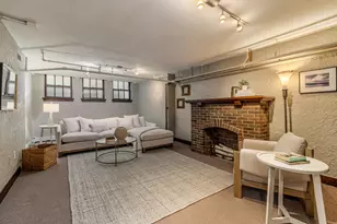 5859 N Maitland Ct, Whitefish Bay, WI 53217 - Photo 26