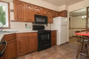 520 39th Ave, Goodview, MN 55987 - Photo 16