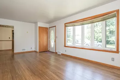 520  39th Ave, Goodview, MN 55987 - Photo 12