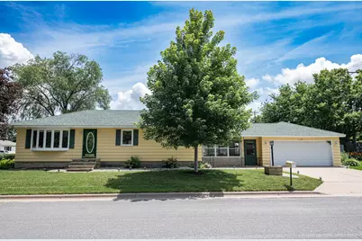 520  39th Ave, Goodview, MN 55987 - Photo 36