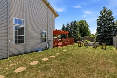 937 E Stonewood Dr, Oak Creek, WI 53154 - Photo 34