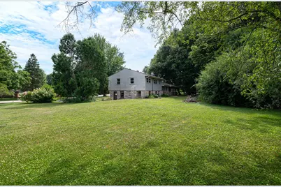 12600 W Joliet Cir, New Berlin, WI 53151 - Photo 44