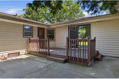 W159N9849  Butternut Rd, Germantown, WI 53022 - Photo 14