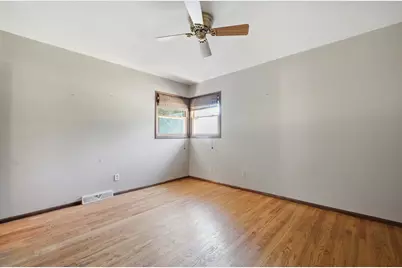 W159N9849  Butternut Rd, Germantown, WI 53022 - Photo 10