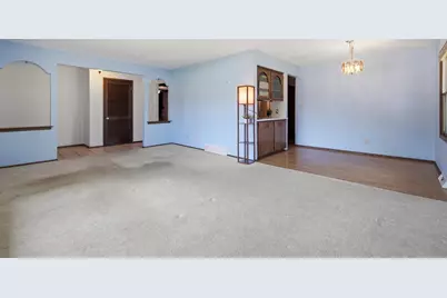 W159N9849  Butternut Rd, Germantown, WI 53022 - Photo 2