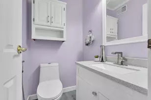 4869 S 19th St, Milwaukee, WI 53221 - Photo 10