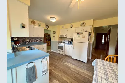607  Poppy St, Oconomowoc, WI 53066 - Photo 6