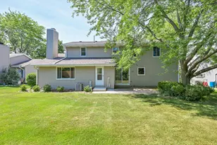 16280 W Heatherly Dr, New Berlin, WI 53151 - Photo 30