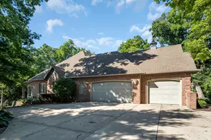 5257 Vicksburg Dr, Racine, WI 53403 - Photo 54